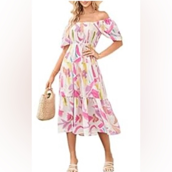 Dresses & Skirts - NWOT Boho Floral Print Midi Dress